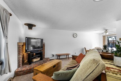 2021_04_12_1505_sw_overturf_butte-9