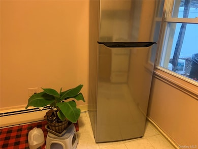 761 Donlon Ave, West Hempstead, NY 11552 - photo 5