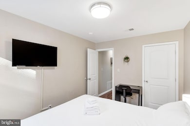 2236 Reed St unit 1, Philadelphia, PA 19146 - photo 7