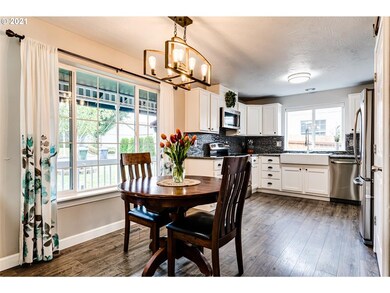 118 Ash Grove Ct, Creswell, OR 97426 - photo 3