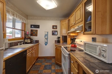 210 26th St NW unit 203/4, Long Beach, WA 98631 - photo 7