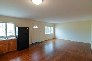 1707 Jethro Ave, Zion, IL 60099 - photo 5