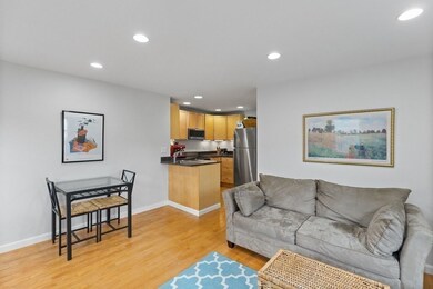95 Second St unit 4, Cambridge, MA 02141 - photo 4