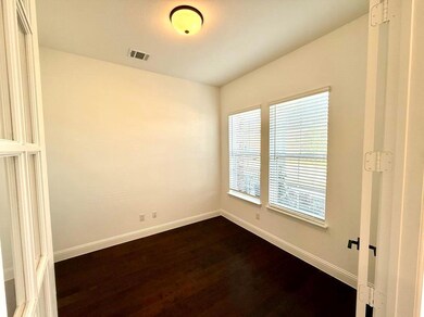 6237 Parker Blvd, North Richland Hills, TX 76180 - photo 4