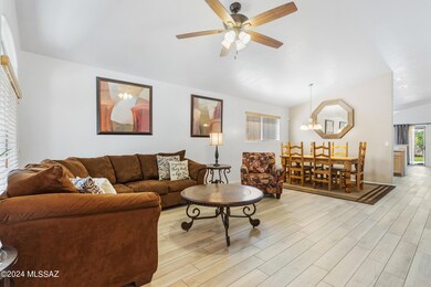 6_6738 w quailwood way-7