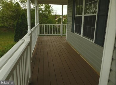 8036 Niagara Ct, Owings, MD 20736 - photo 2