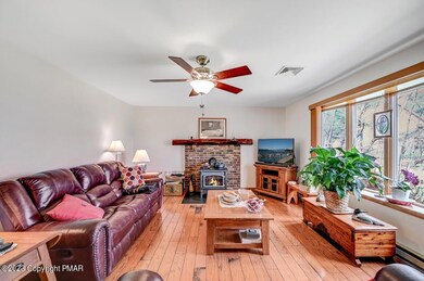 142 Wes Flo Ct, Kunkletown, PA 18058 - photo 7