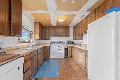 16-2633 highline rd-chewelah-wa