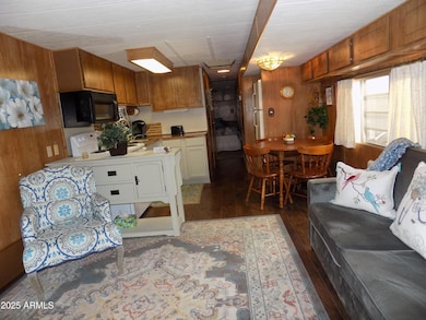 214 E Mesa Dr, Florence, AZ 85132 - photo 7