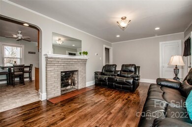 635 Hartness Rd, Statesville, NC 28677 - photo 7