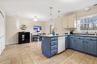 7A Kingston Way unit A, Hudson, NH 03051 - photo 7