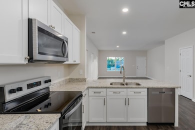 213 Spreading Branch Dr, Hopkins, SC 29061 - photo 4