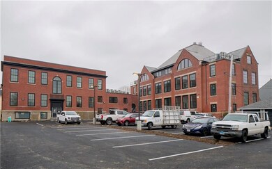 15 Cranston Ave unit 6, Newport, RI 02840 - photo 2