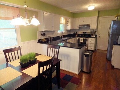 2118 Surreygate Dr, Columbus, OH 43235 - photo 7