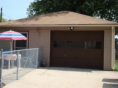 1423 N Harvey St, Griffith, IN 46319 - photo 6