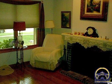 3602 SW Mission Ave, Topeka, KS 66614 - photo 4