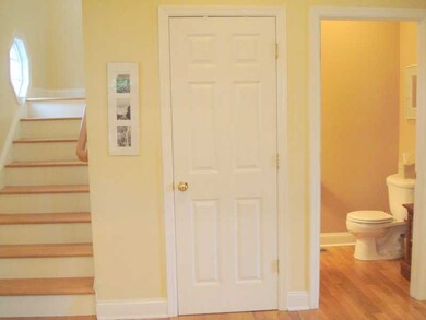 559 Hope St, Stamford, CT 06907 - photo 3