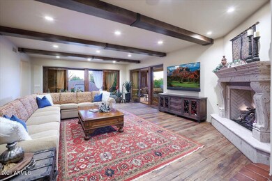 33-Living Room