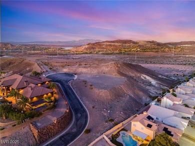 1000 Feather Point Ct, Henderson, NV 89011 - photo 4
