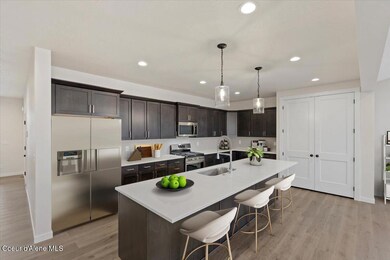 06-Kitchen Virtually Staged
