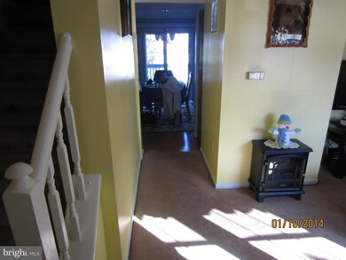 242 Lily Ct, Hagerstown, MD 21740 - photo 5