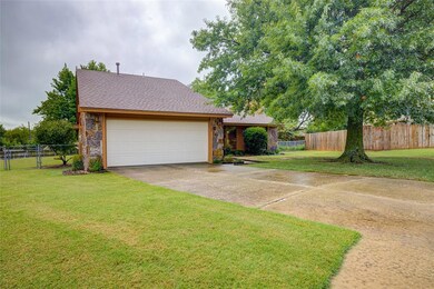 2302 Linfield Ct, Norman, OK 73071 - photo 4