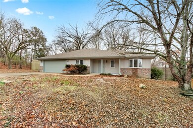 54 Chaucer Dr, Bella Vista, AR 72714 - photo 2