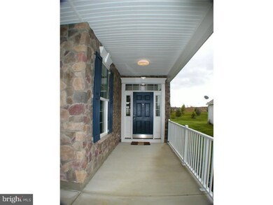 12 Hylton Rd, Swedesboro, NJ 08085 - photo 2