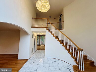 9507 Quail Pointe Ln, Fairfax Station, VA 22039 - photo 2