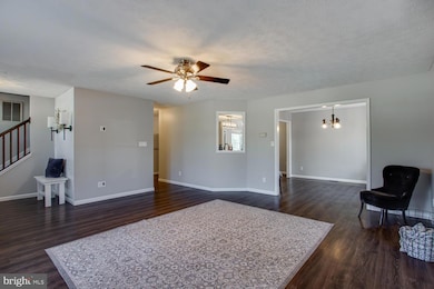 45526 Woodcroft Way, Great Mills, MD 20634 - photo 4