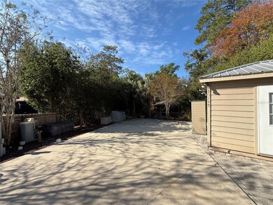 10249 NE 28th Loop unit P, Silver Springs, FL 34488 - photo 5
