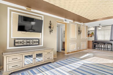 7-web-or-mls-4354-n-82nd-st-138