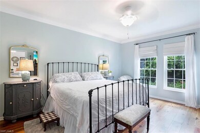 5897 Chanteclair Dr unit 313, Naples, FL 34108 - photo 6