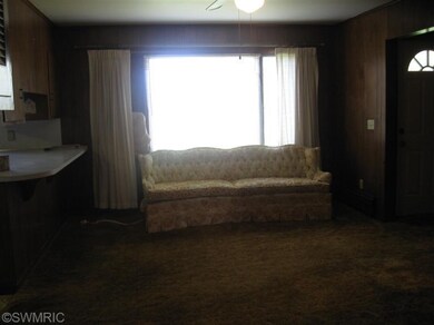 3138 10th St, Wayland, MI 49348 - photo 4