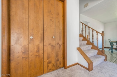 5614 S Nantucket Dr, Lorain, OH 44053 - photo 5