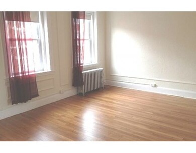 203 Winthrop Rd unit 6, Brookline, MA 02445 - photo 7