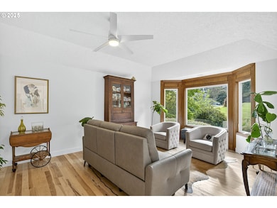 1321 Troon Dr, West Linn, OR 97068 - photo 3