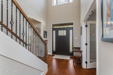 Two story entryway