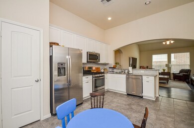 30110 E Sapling Oaks Place, Magnolia, TX 77355 - photo 4