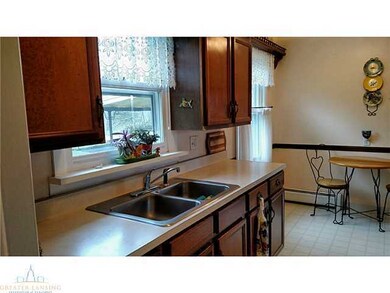 12479 W Greenfield Rd, Lansing, MI 48917 - photo 6