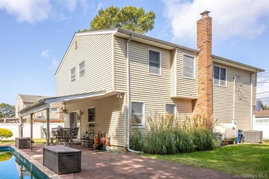 46 Arpage Dr E, Shirley, NY 11967 - photo 2