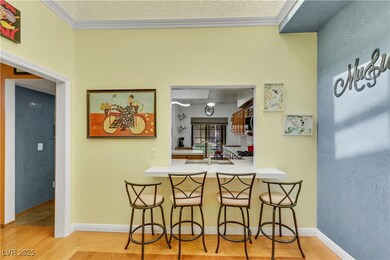 INTERIOR ATRIUM W/BREAKFAST BAR