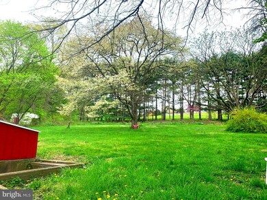 1125 Grosstown Rd, Pottstown, PA 19464 - photo 6