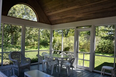 9 W Meadow Ln, Vineyard Haven, MA 02568 - photo 3