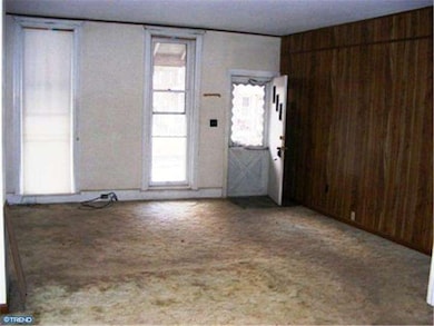 219 Yost Ave, Spring City, PA 19475 - photo 3