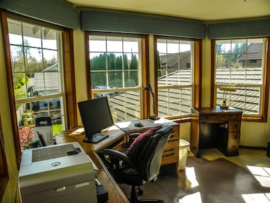 16648 Pleasant Beach Dr SE, Yelm, WA 98597 - photo 7