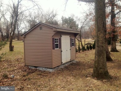 487 Pemberton Rd, Kennett Square, PA 19348 - photo 3