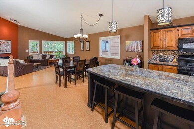 12-Main Living Area_8321