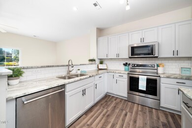 12-web-or-mls-3028 White Cloud Circle (4