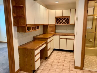 130 Garden St unit 1, Cambridge, MA 02138 - photo 2